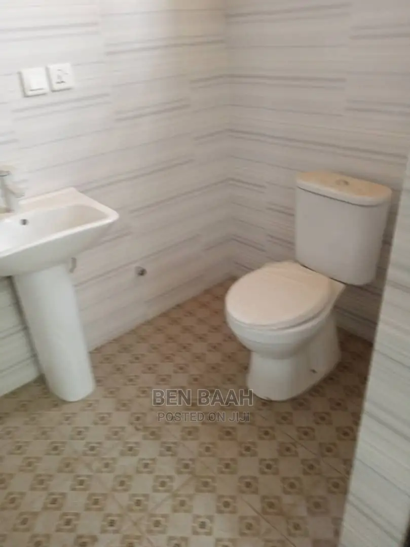 2bdrm Apartment in Ben Properties, East Legon for rent