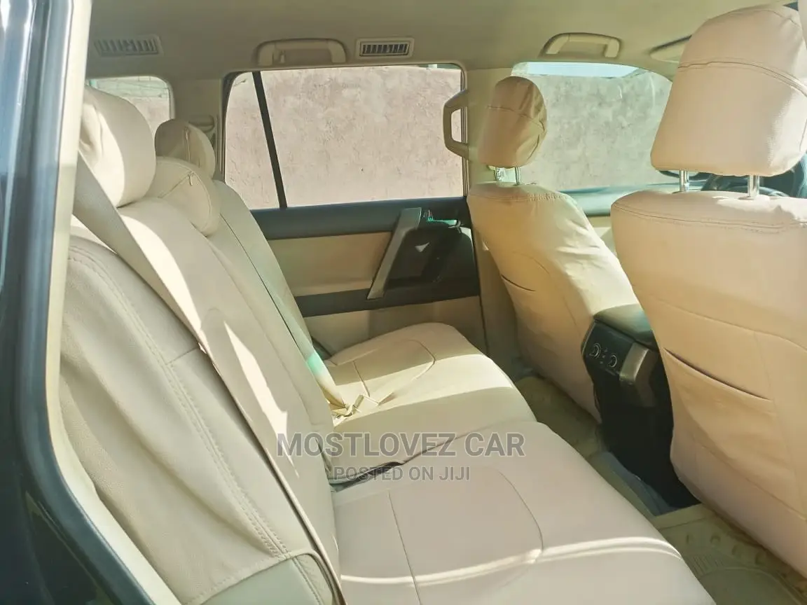 PRADO FOR RENT. Car Rental in Ghana. Rent a Prado Tours Trip