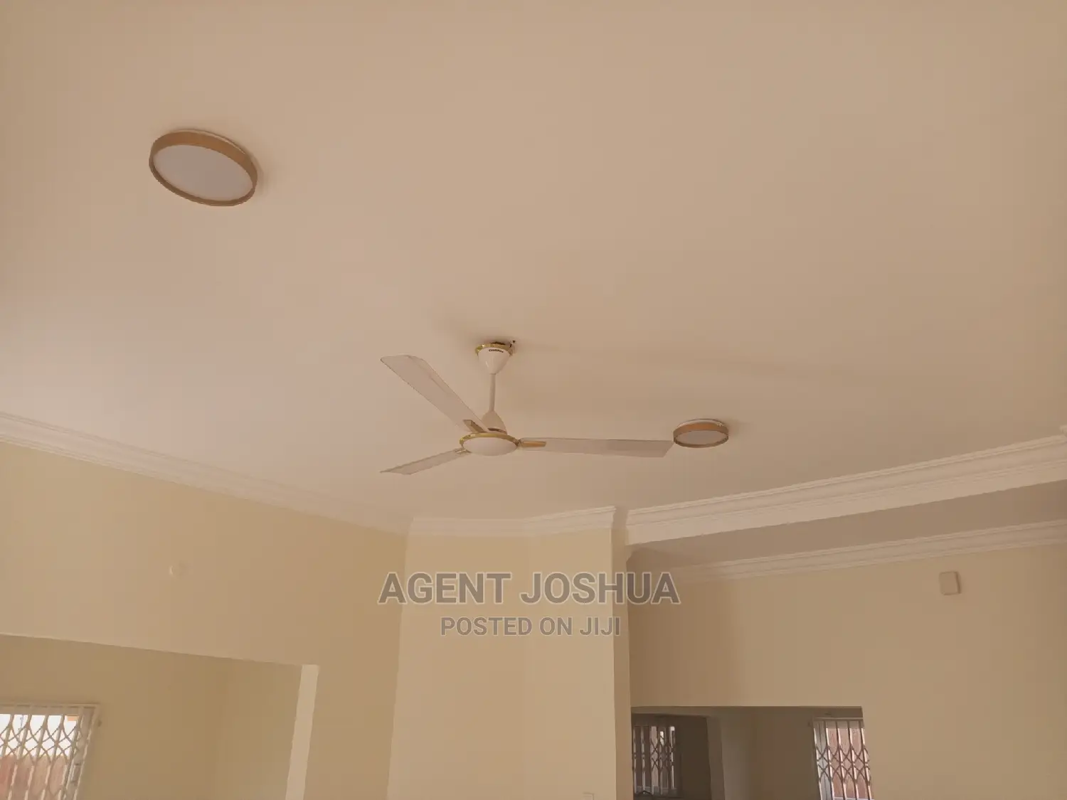 5bdrm House in Manet Court Estate, Spintex for sale
