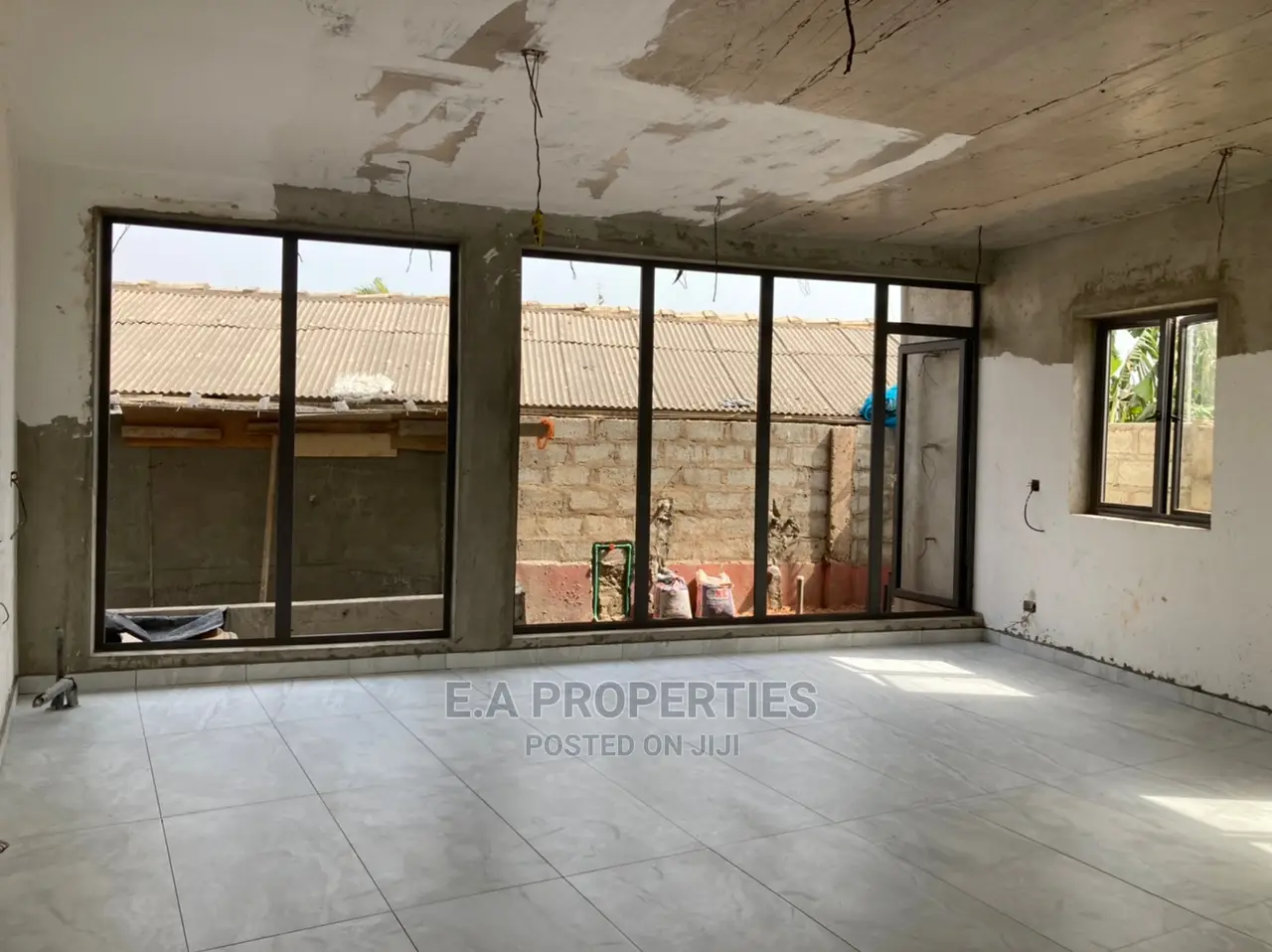 3bdrm House in E a Properties, Coca Cola for Sale