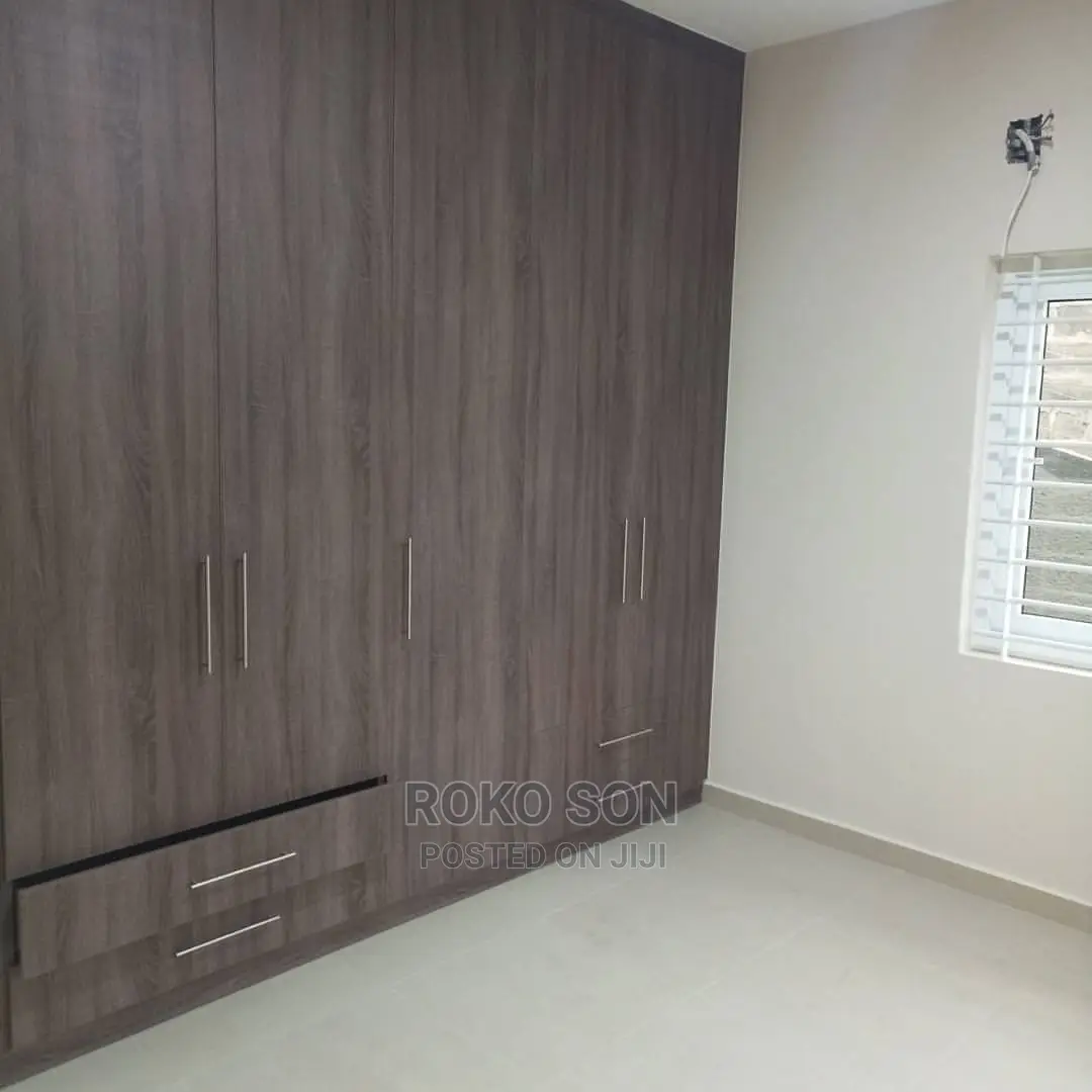 3bdrm House in Dr Roko, Accra Metropolitan for sale