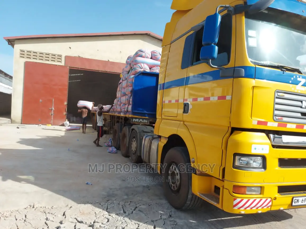 720 Sqm Warehouse at Tema