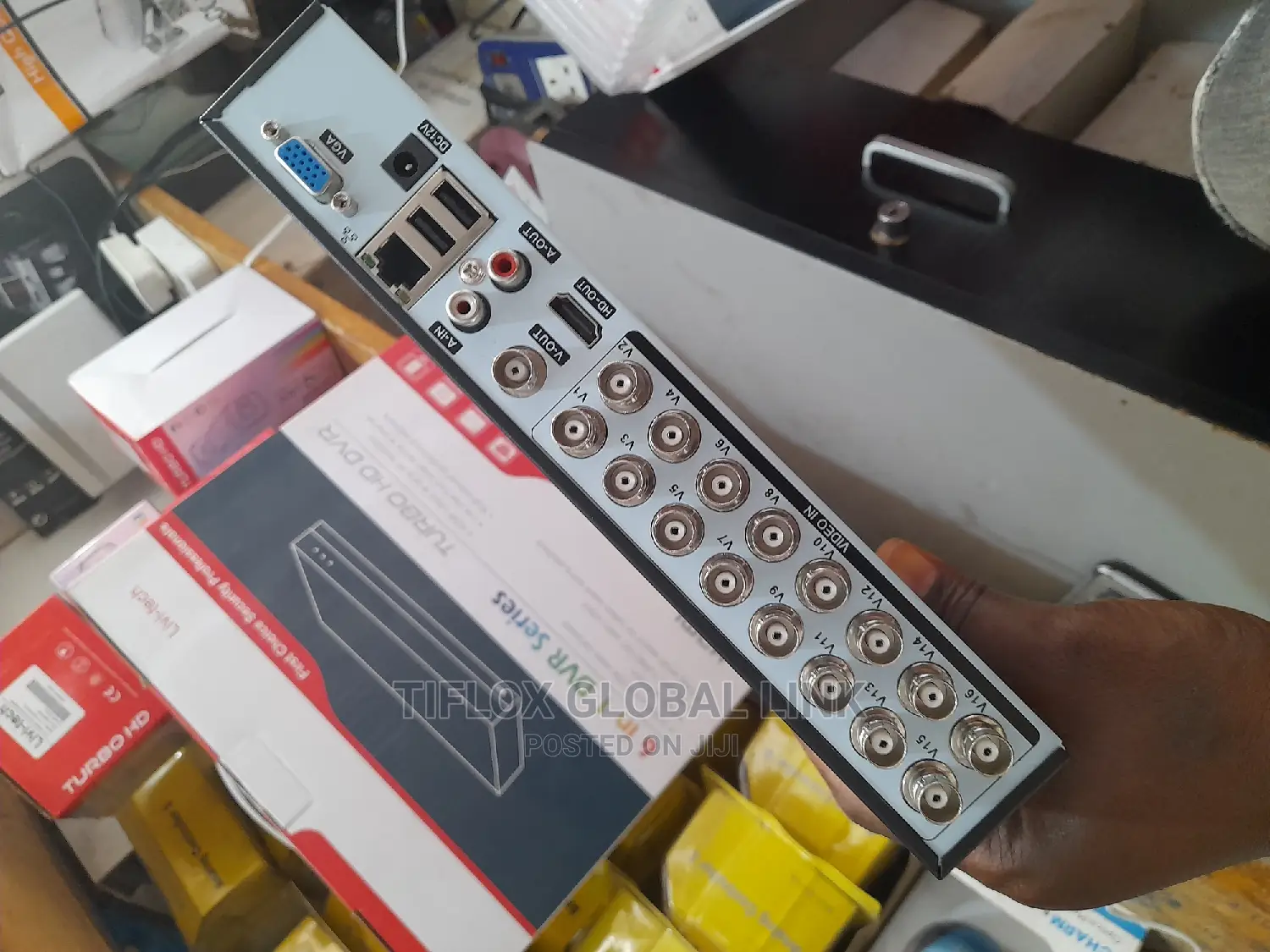 16 Channels DVR Machine