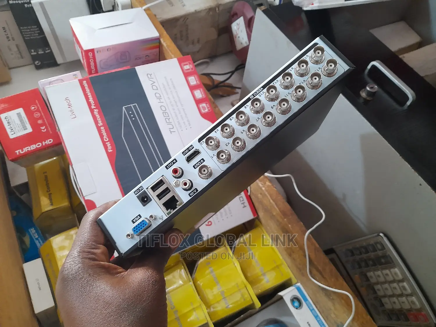 16 Channels DVR Machine