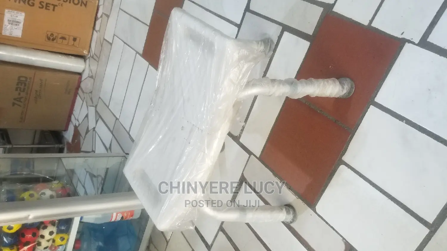 Shower Seat Without Backrest