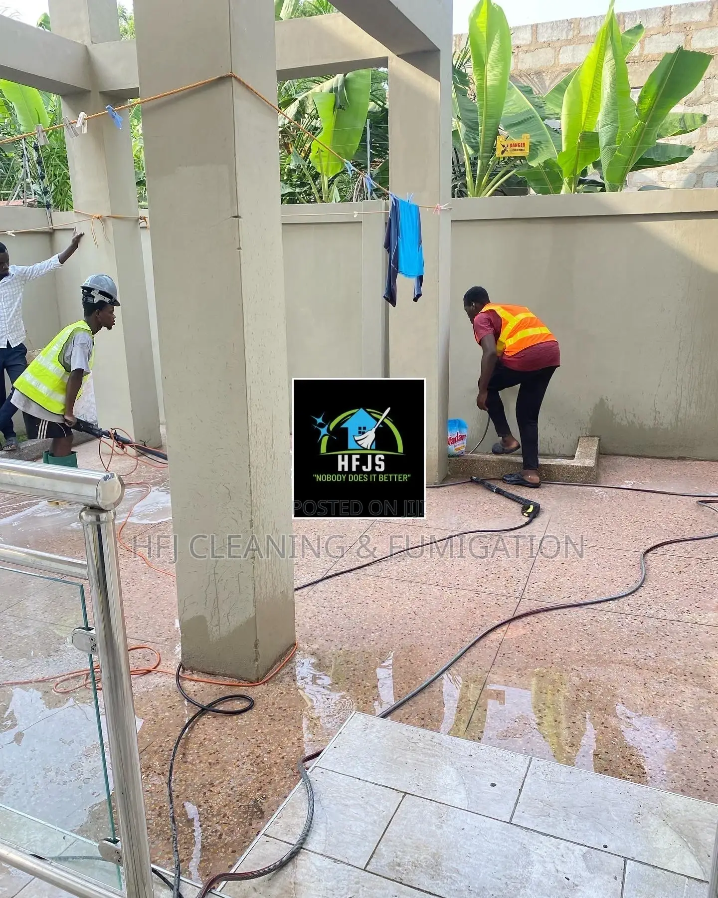 Compound Power Washing Cleaning