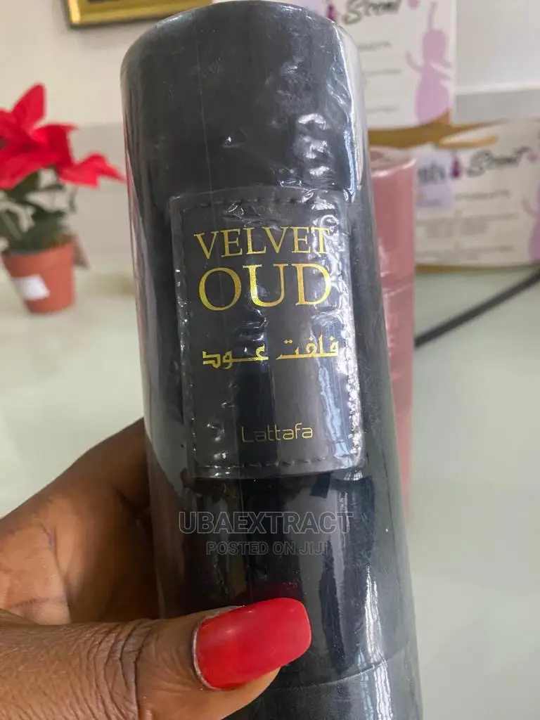 Velvet Oud Perfume