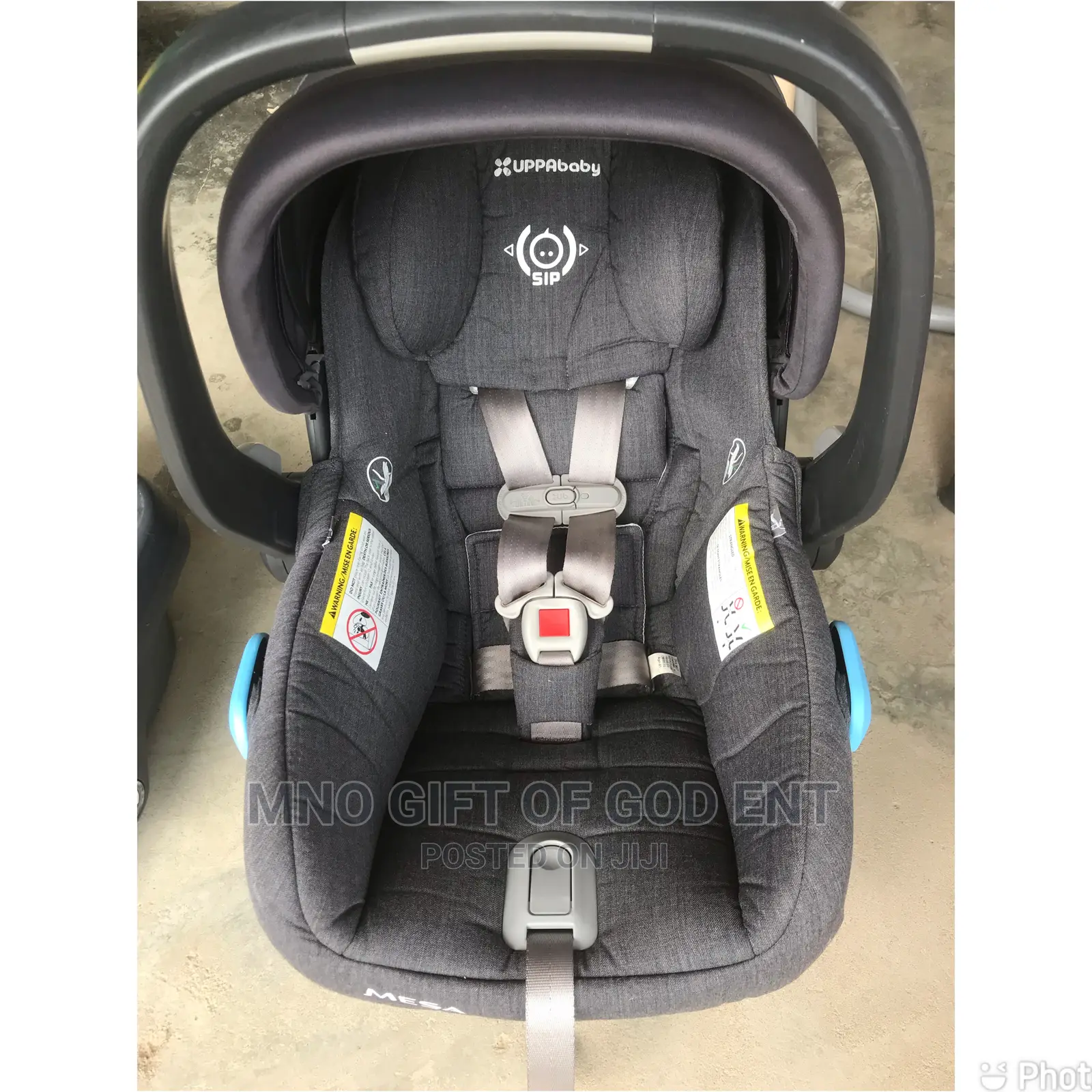 Uppababy Mesa Infant Car Seat - Jake (Black) + Mesa Base