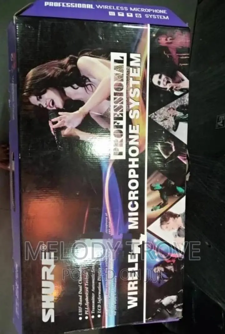Shure U-6600 4-in-1 Cordless Microphone