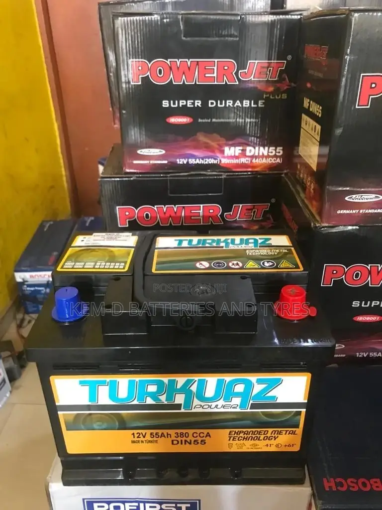 13 Plates Car Battery for Mazda