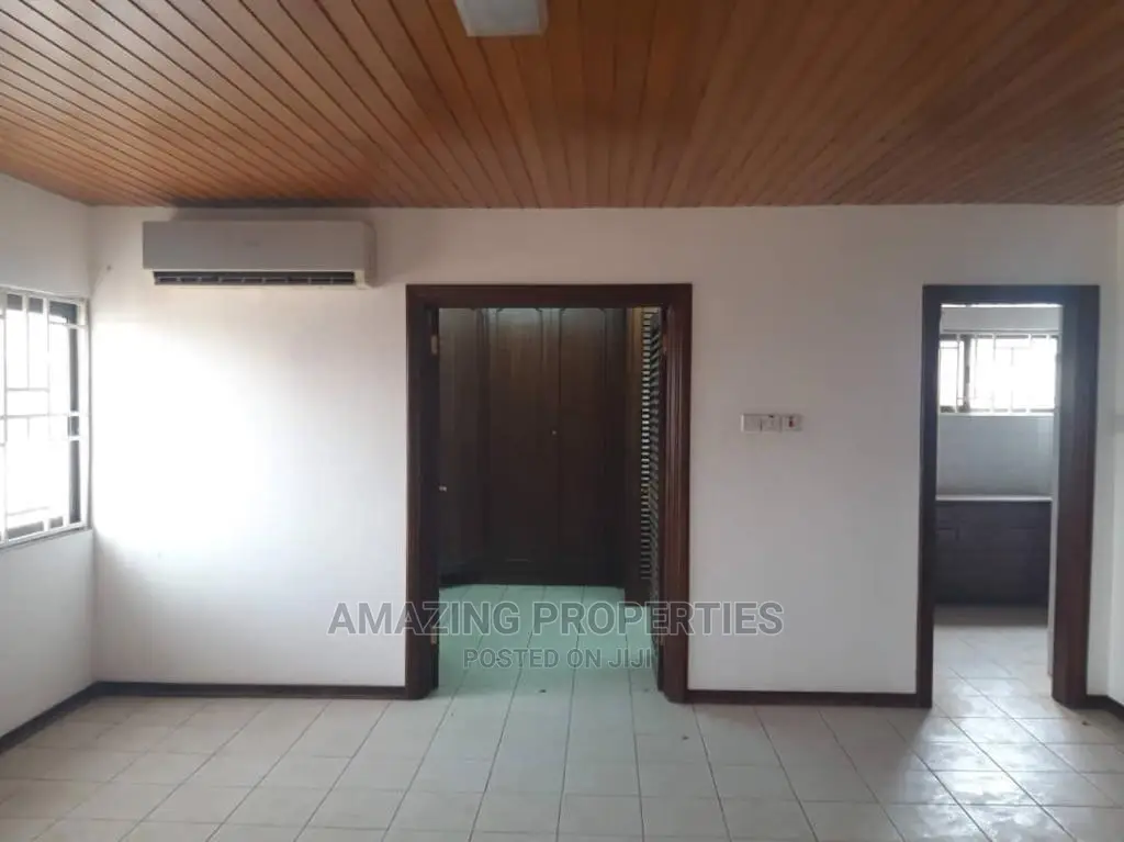 4bdrm House in Airport Residential Area for Sale