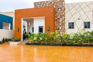Furnished 4bdrm House in Ahodwo Daaban, Kumasi Metropolitan for sale