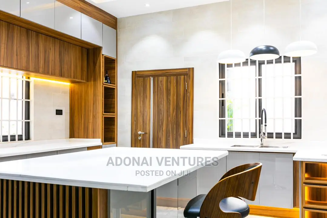 Furnished 4bdrm House in Ahodwo Daaban, Kumasi Metropolitan for sale