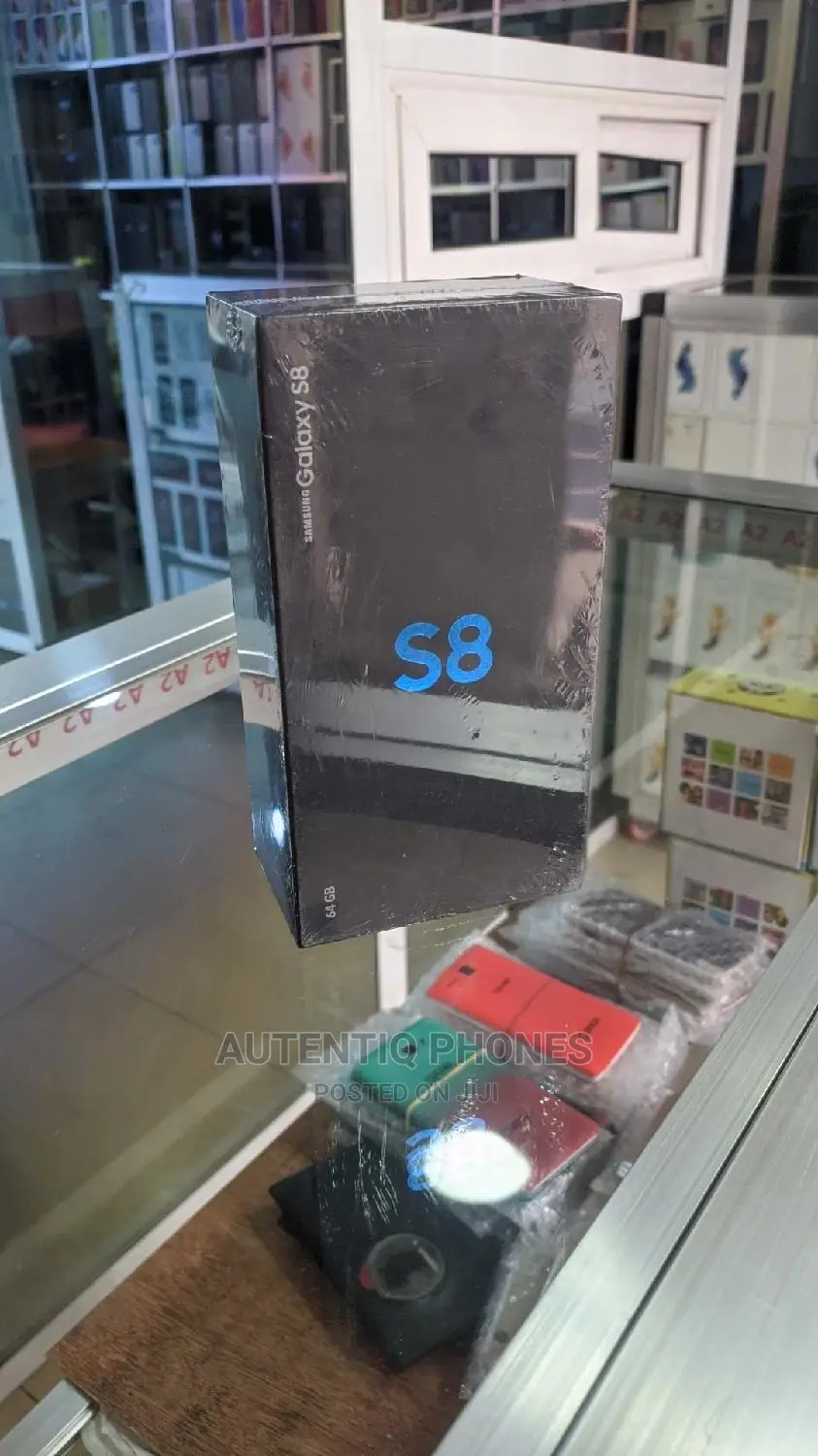 New Samsung Galaxy S8 64 GB Black