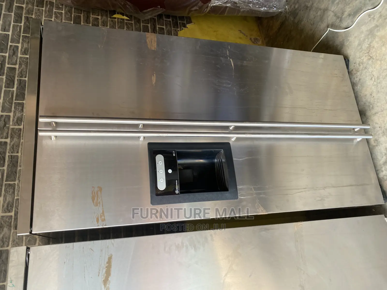 Elegant Bible Fridge For Sell. Free Delivery