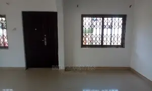 3bdrm House in Dki Properties, Valley View Area for rent
