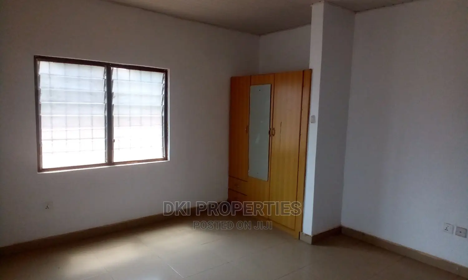 3bdrm House in Dki Properties, Valley View Area for rent