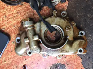 Toyota Corolla 2003-2008 Oil Pump