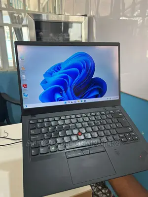 New Laptop Lenovo ThinkPad X1 Carbon 16GB Intel Core I7 SSD 256GB