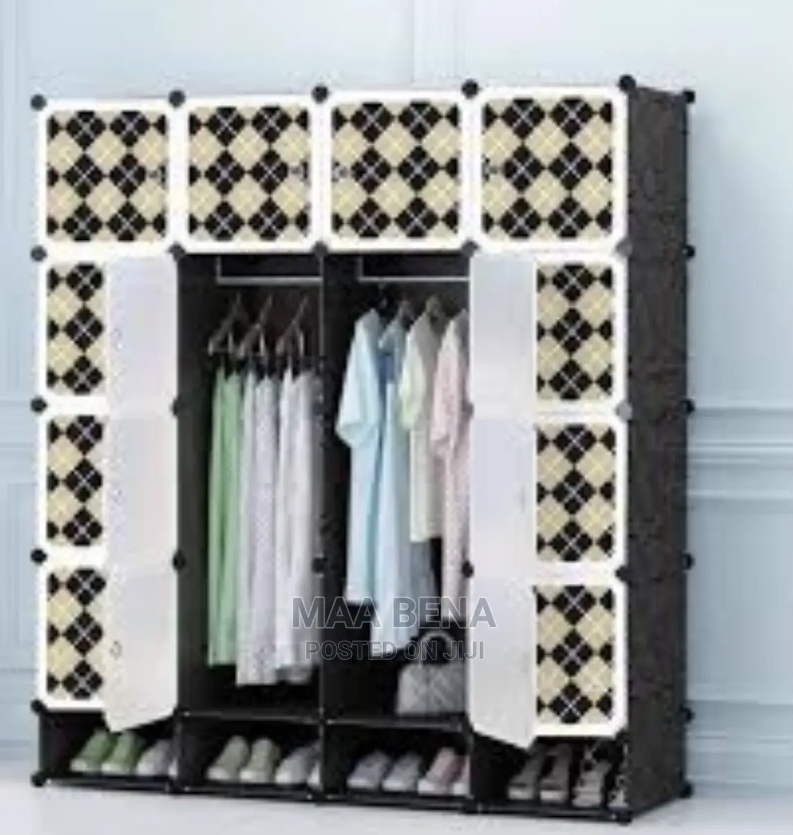 Plastic Wardrope 16 Cubicles