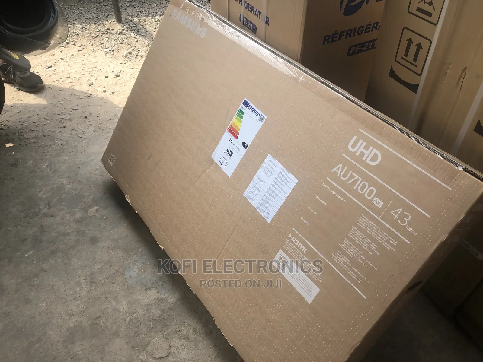 Samsung 43AU7172 UHD HDR Smart TV for Living or Bed Room
