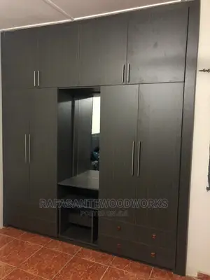 Raf in Wadrobe With Mdf Mat