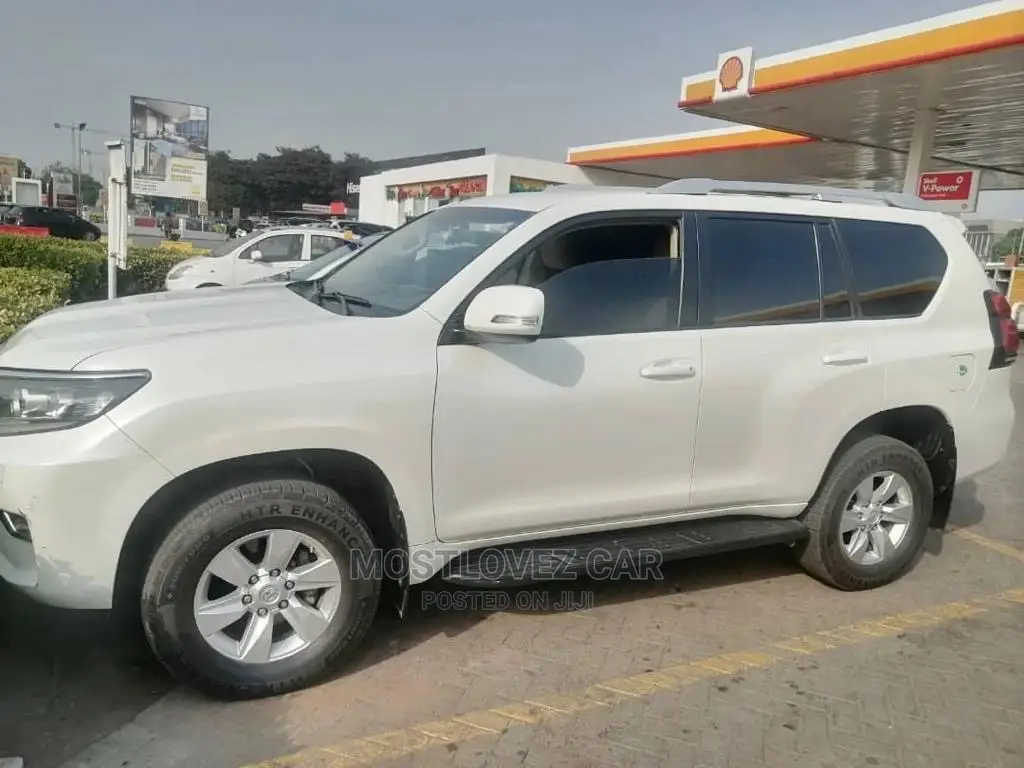 Car Rentals . Landcruiser Prado to Rent in Ghana