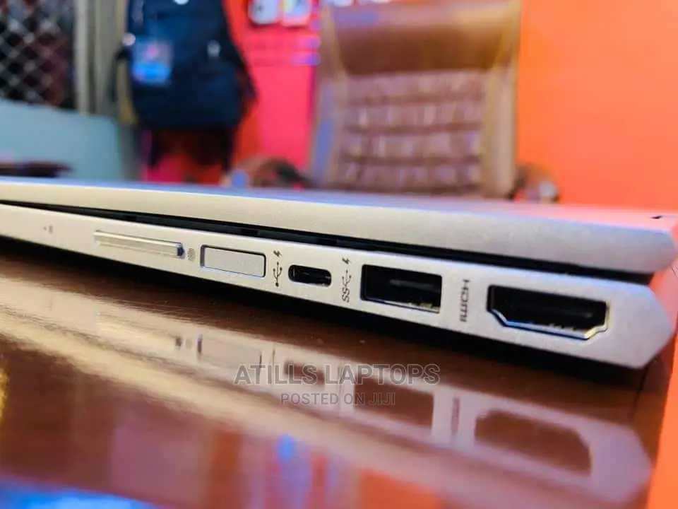 New Laptop HP Envy 15 12GB Intel Core I7 SSD 256GB