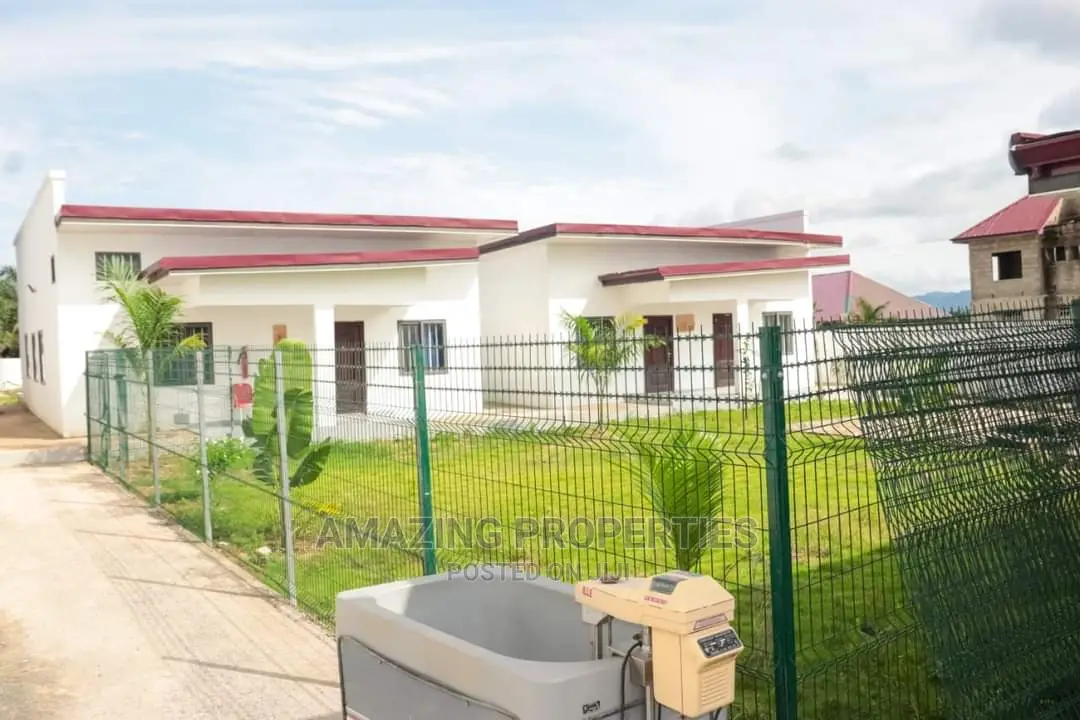 Health Facility at Asamankese Eastern Region for Sale