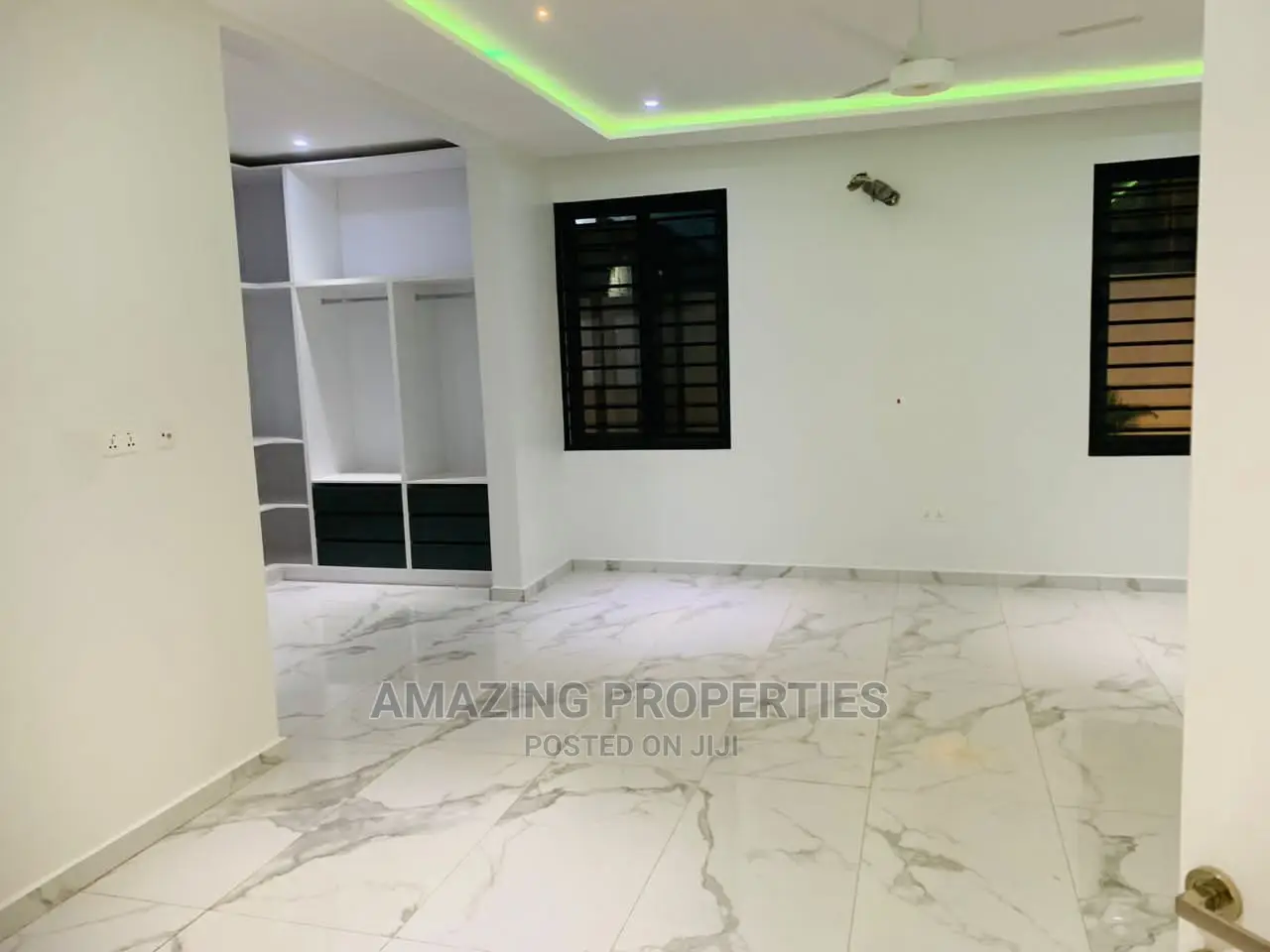 5bdrm House in East Legon Hills for Sale