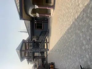 4bdrm House in New England, Airport Residential Area for Rent