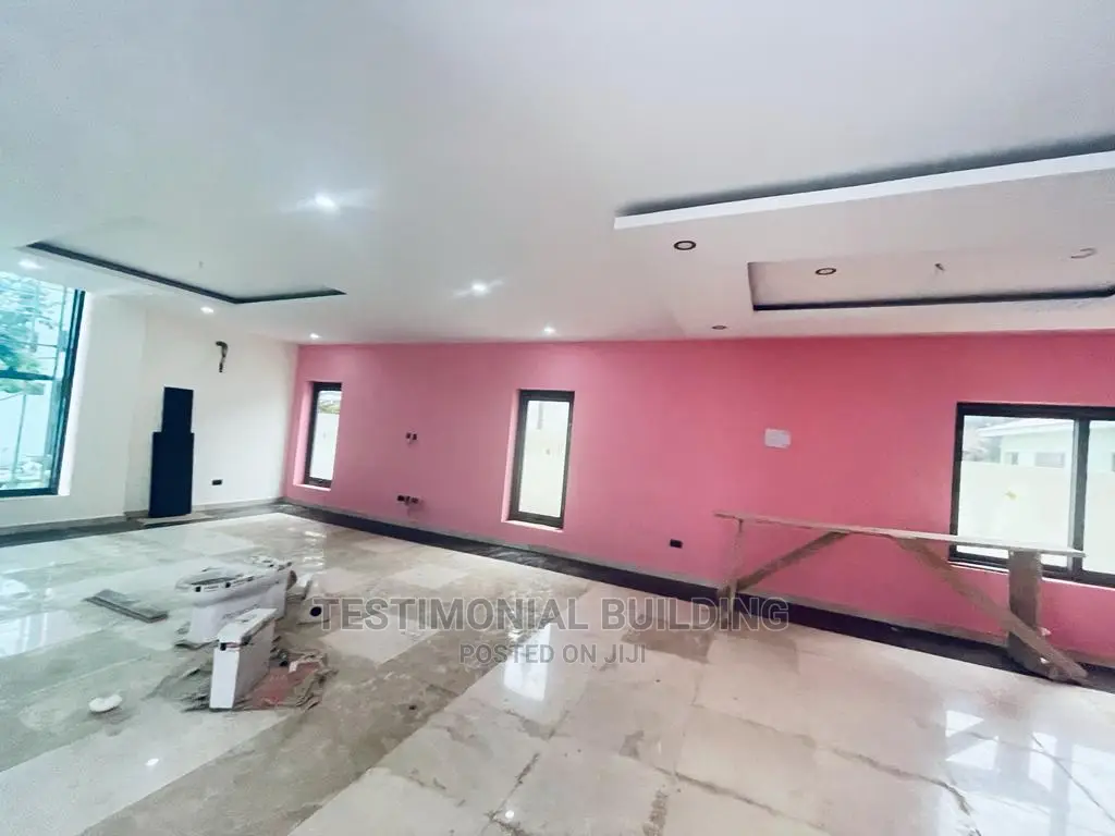 5bdrm House in Testimonial Building, East Legon for Sale