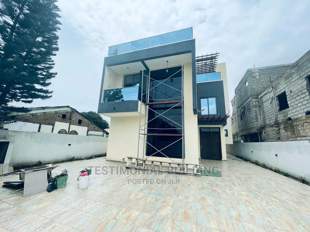 5bdrm House in Testimonial Building, East Legon for Sale