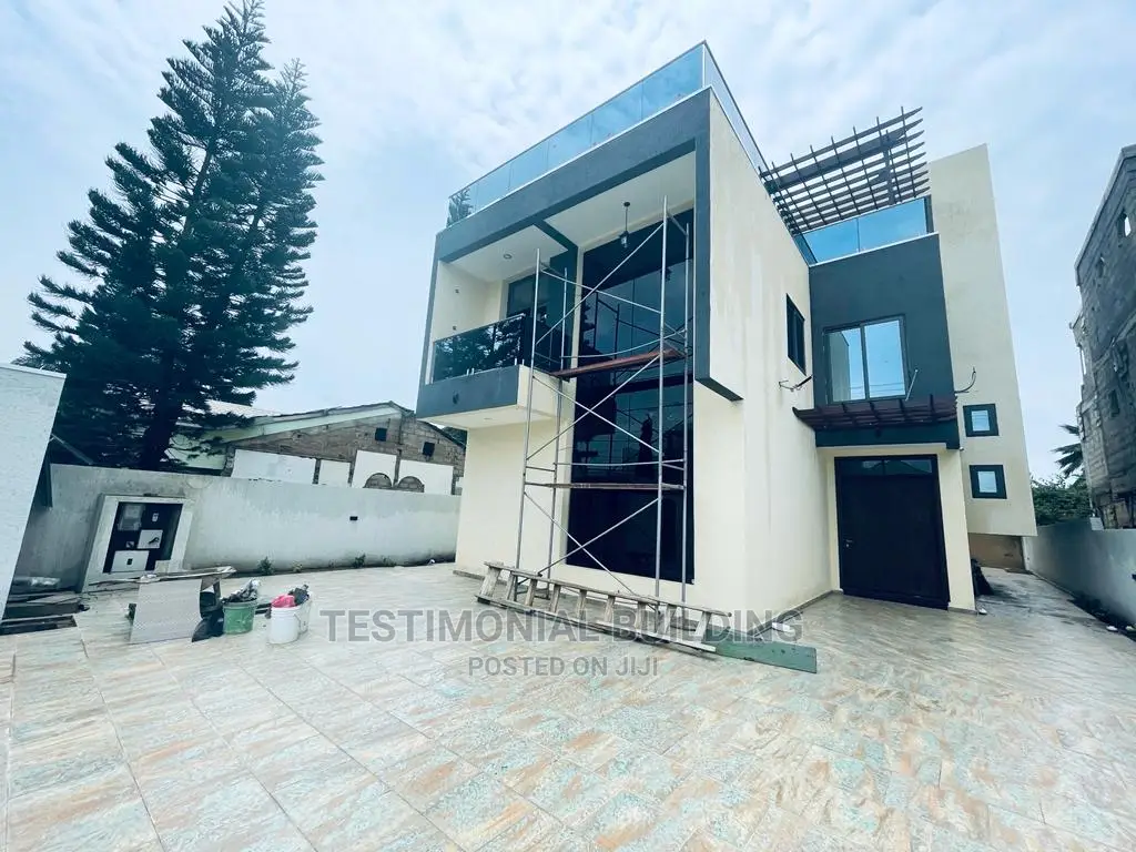 5bdrm House in Testimonial Building, East Legon for Sale