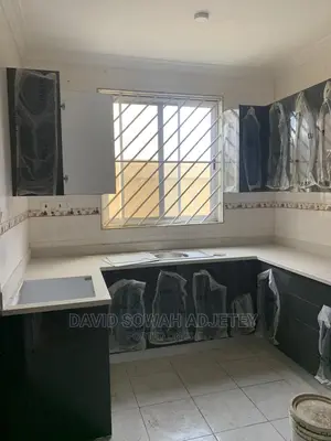 4bdrm House in East Airport for rent
