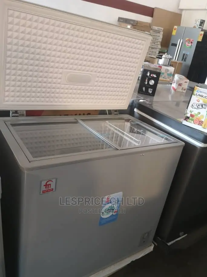 Exclusive Fairmate Chest Freezer 200L
