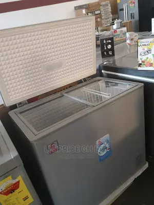 Superb Fairmate Chest Freezer 200L