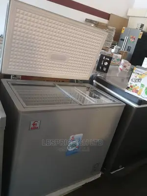 High Standard Fairmate Chest Freezer 200L