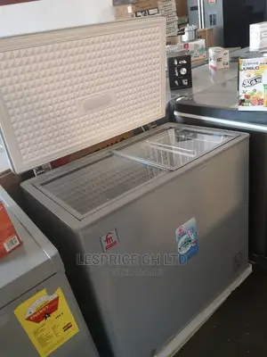 Powerful 200L Fairmate Chest Freezer