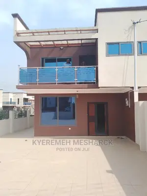 3bdrm Duplex in Oyarifa for rent