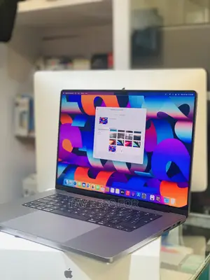 New Laptop Apple MacBook Pro 2021 M1 32GB Apple M1 Max SSD 512GB