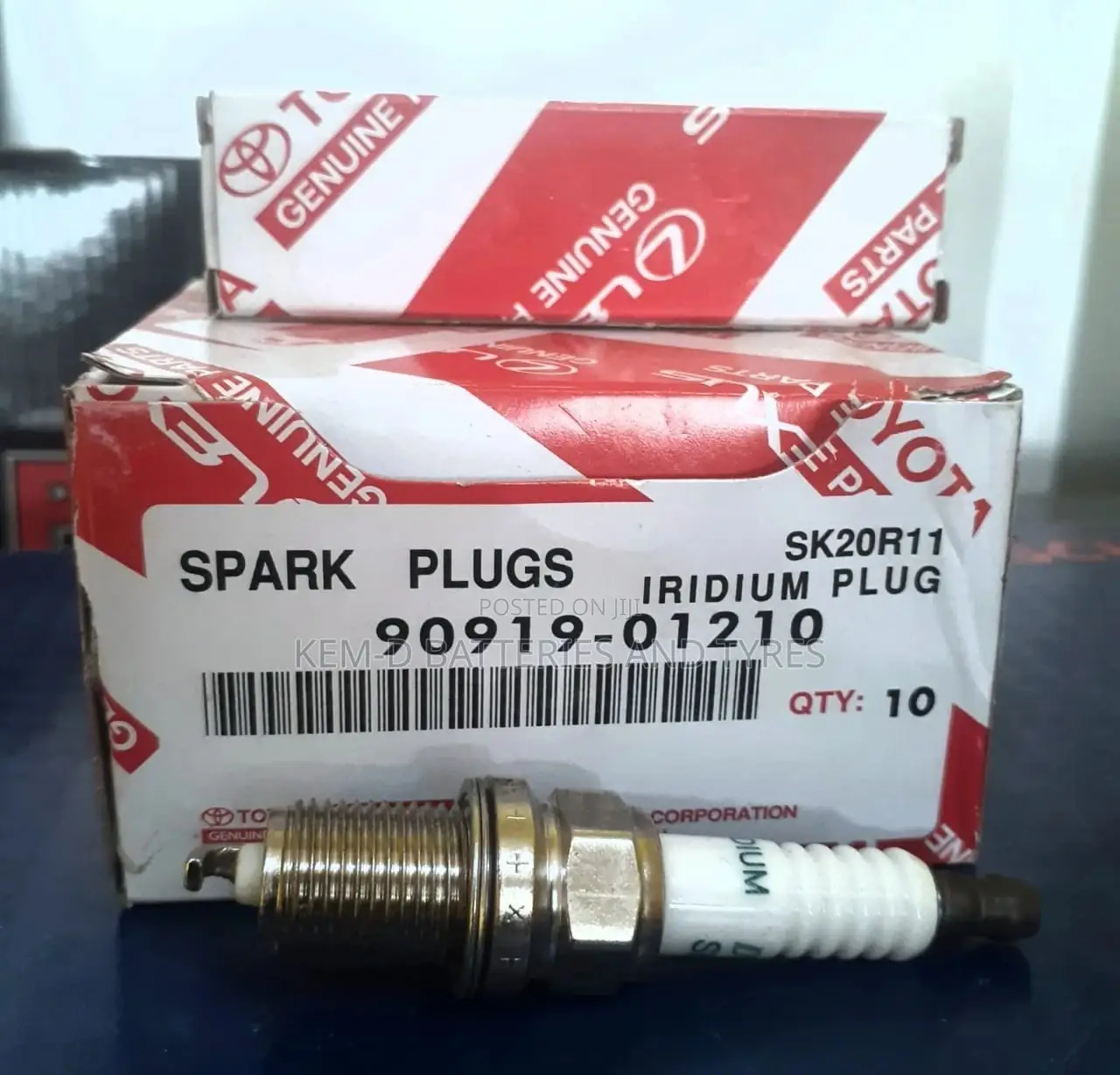 SK20R11 DENSO PLUGS - 16 Short