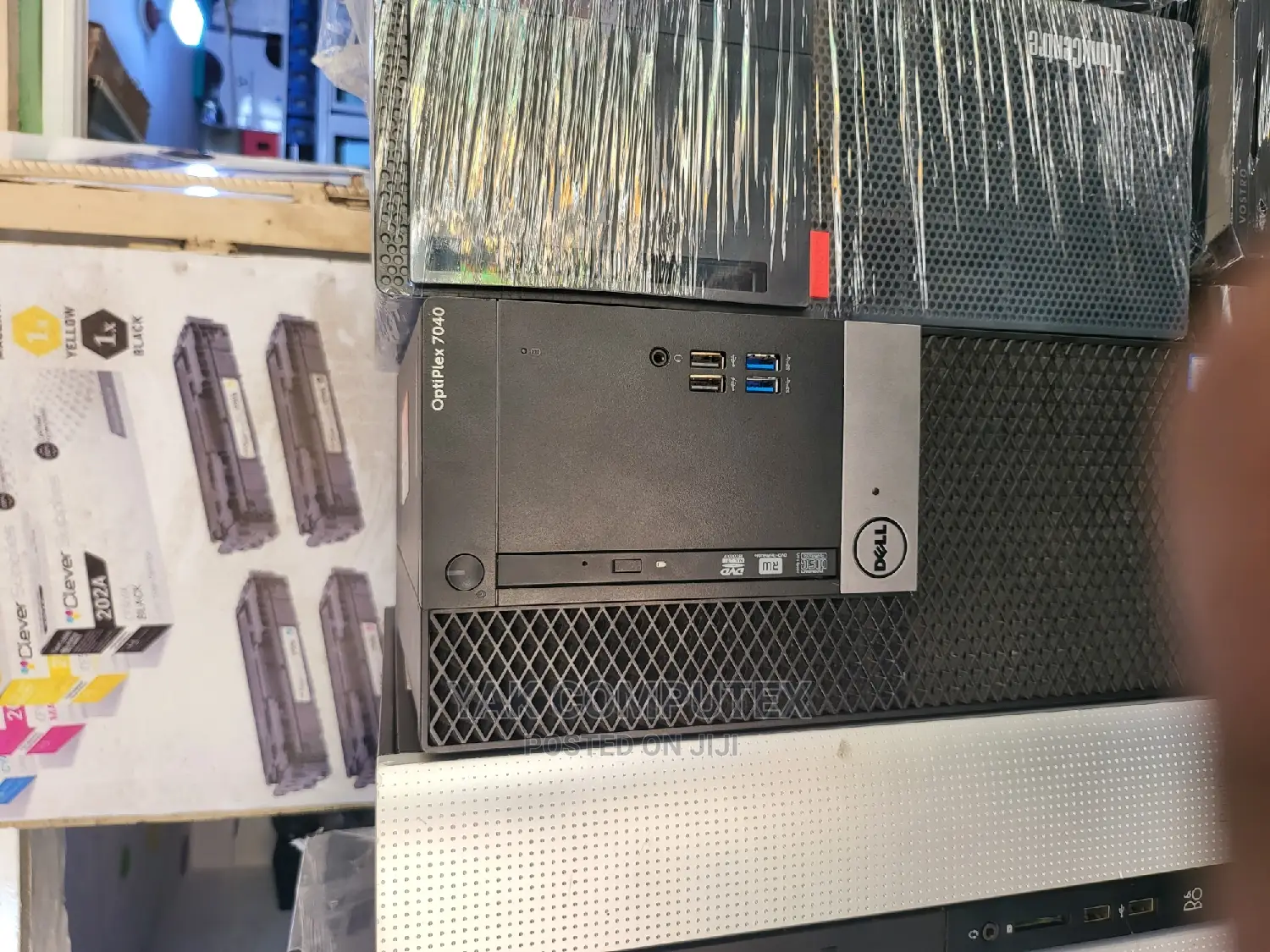 Desktop Computer Dell OptiPlex 7040 8GB Intel Core I7 HDD 500GB