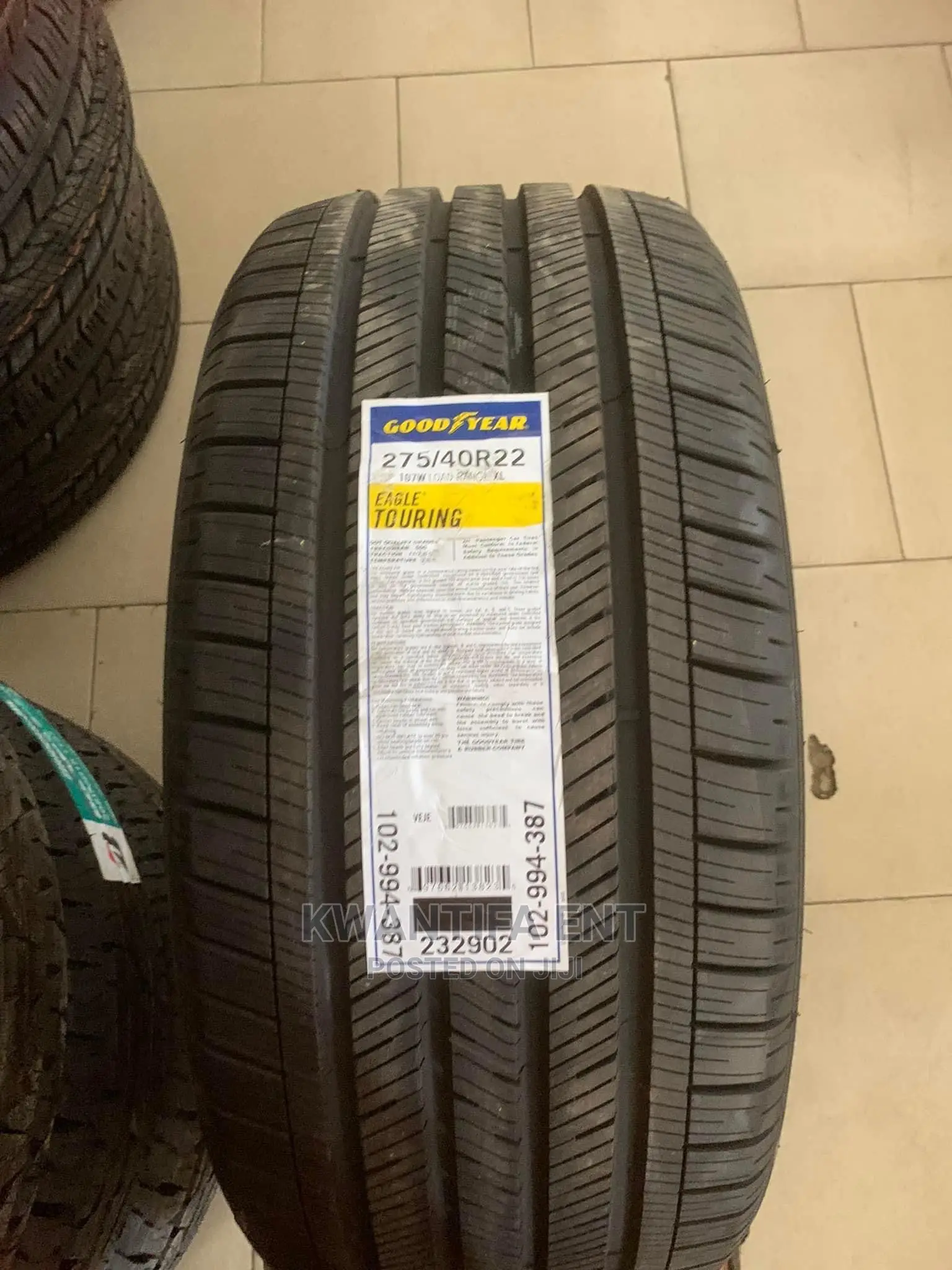 275/40r22 Goodyear, Continental, Dunlop,