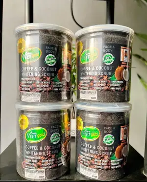 Veetgold Coffee and Coconut Whitening Scrub