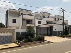 5bdrm House in Royal Footprints, Adenta for Sale