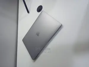 Laptop Apple MacBook 2018 8GB Intel Core I5 SSD 256GB