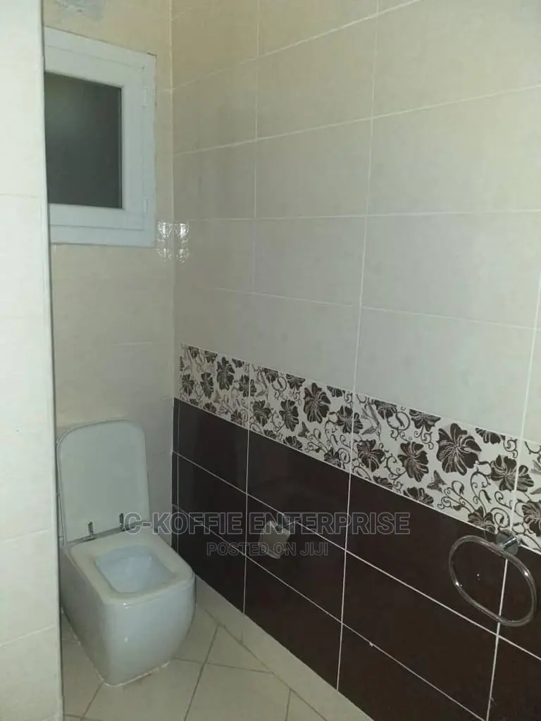 Furnished 3bdrm House in Airport for Rent