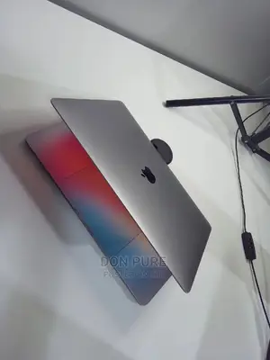 Laptop Apple MacBook 2018 8GB Intel Core I5 SSD 256GB