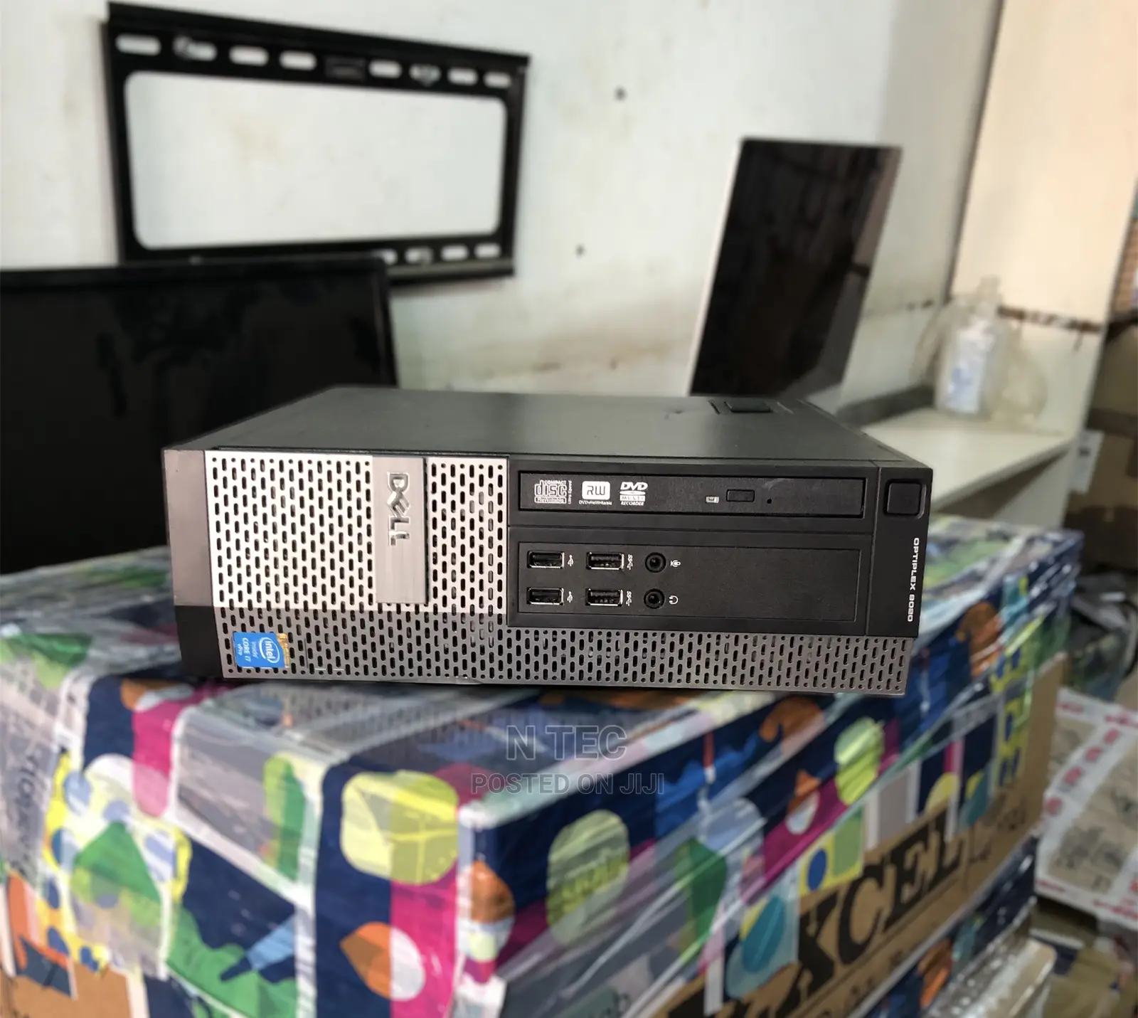 Desktop Computer Dell OptiPlex 7050 4GB Intel Core I7 HDD 500GB